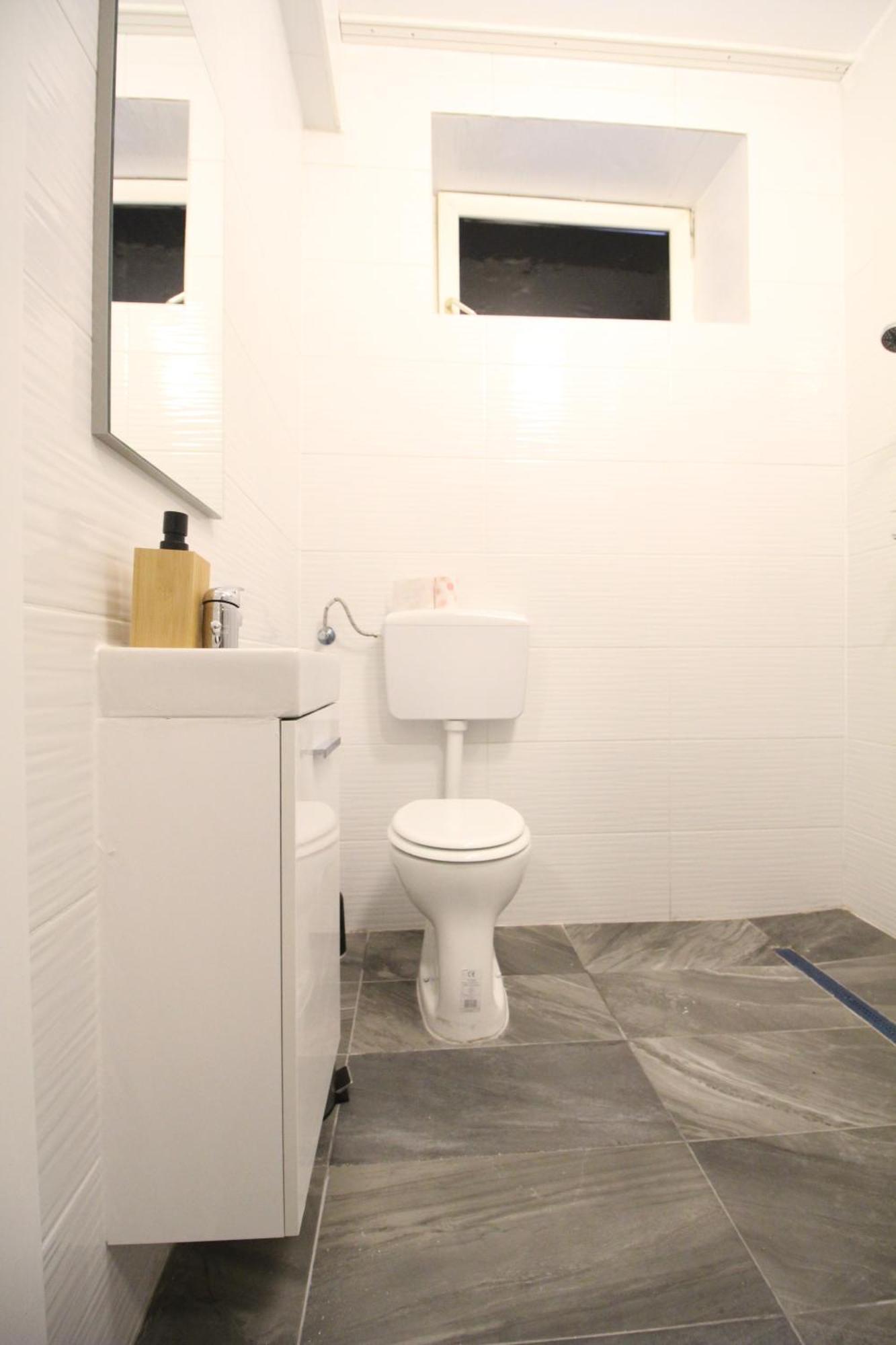 Comfort Apartment Hg Wina Bagian luar foto
